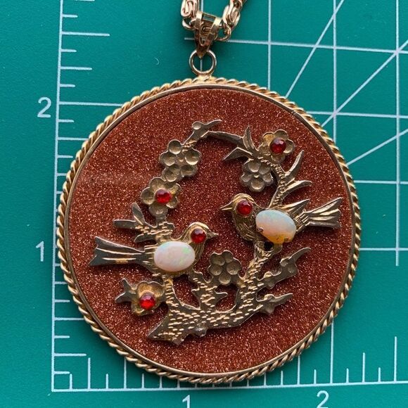 Rare vintage HOBE’ goldstone opal huge 2.25” pendant necklace faux sapphire ruby - Picture 16 of 16